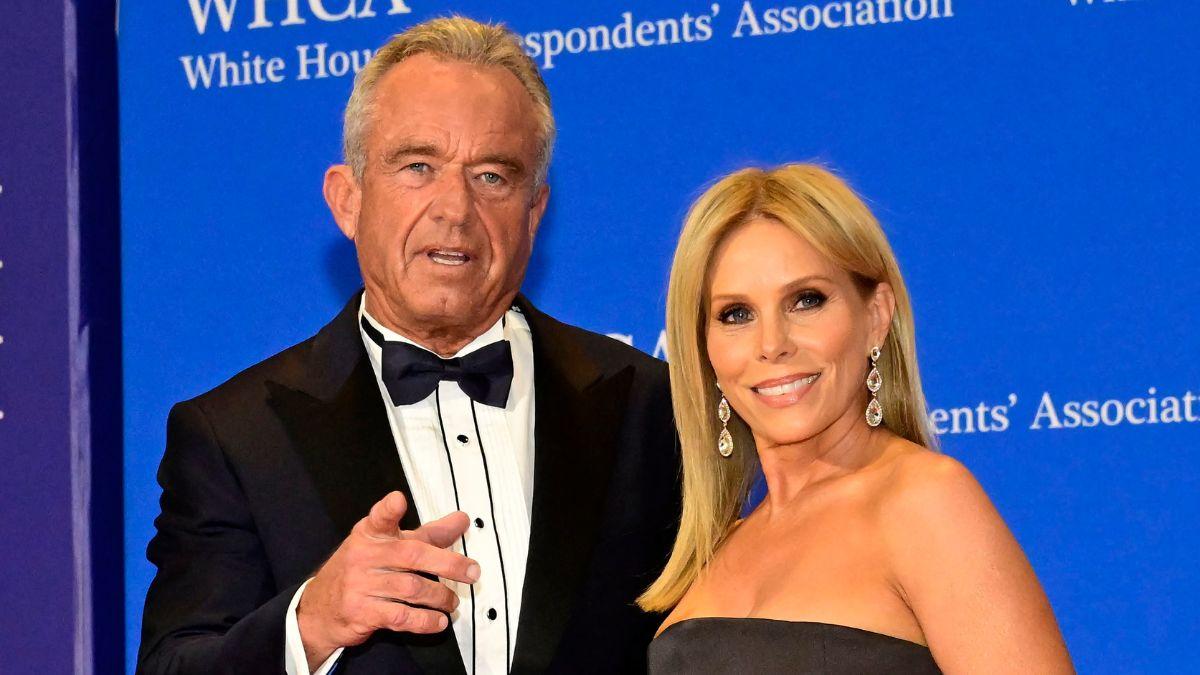 Picture of Cheryl Hines and Robert F. Kennedy Jr.