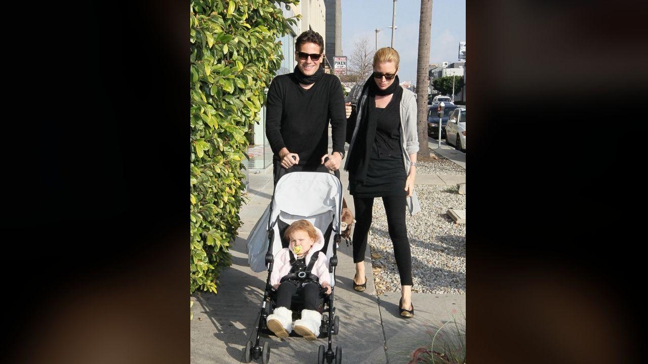Photo of Alice Evans, Ella and Ioan Gruffudd