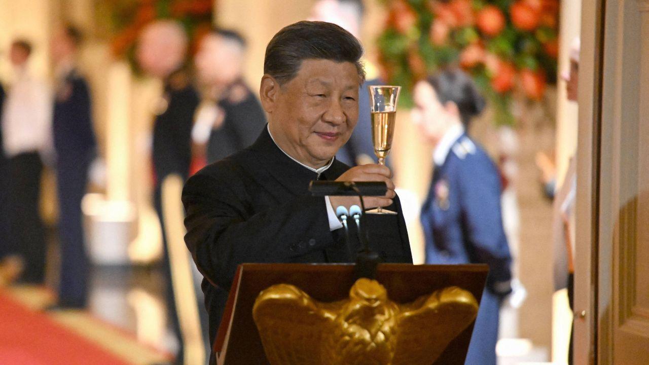 image of Jesse Watters recalled meeting Xi Jinping at the White House.