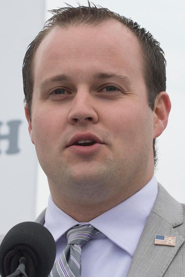 //josh duggar hypocrite cheating scandal