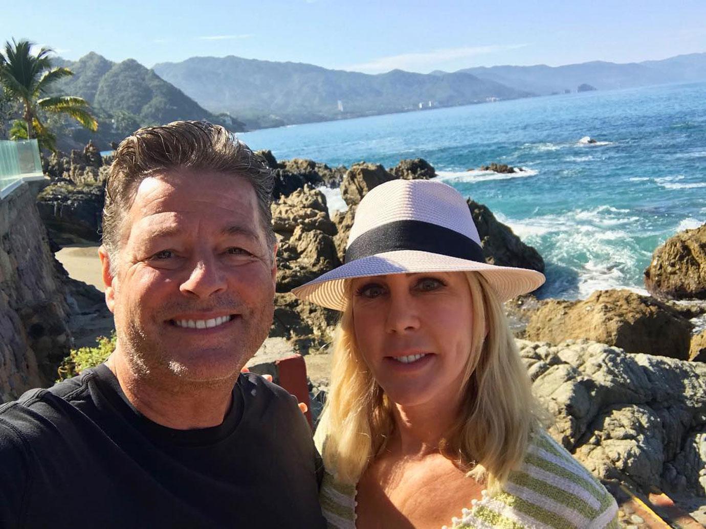 vicki gunvalson ex fiance steve lodge engaged girlfriend janis carlson rhoc