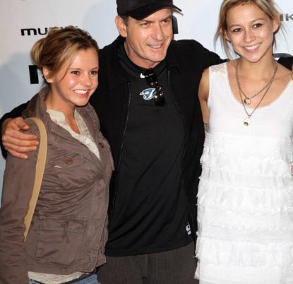 PHOTOS: Charlie Sheen & His 'Goddesses' Invade Toronto