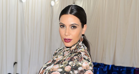 //kim_kardashian_glamour_magazine_tweet