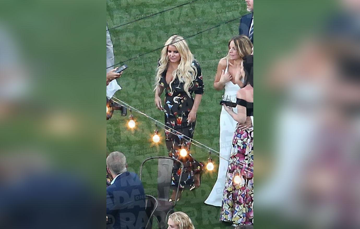 Jessica Simpson Pregnant Baby Bump Dress Wedding