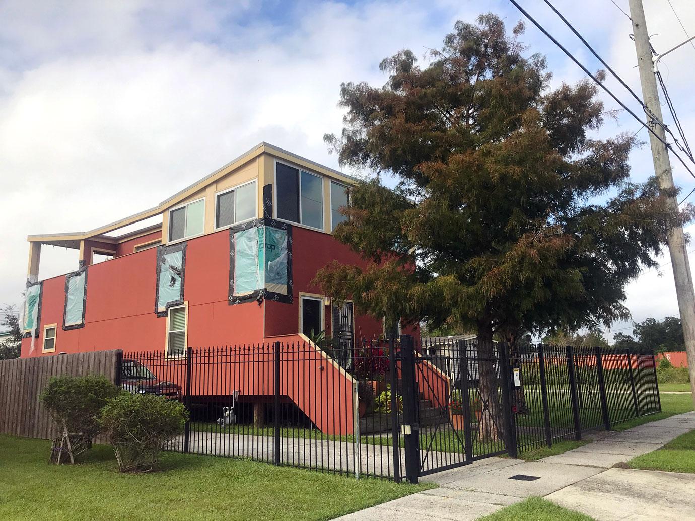 //brad pitt make it right foundation damaged houses new orleans