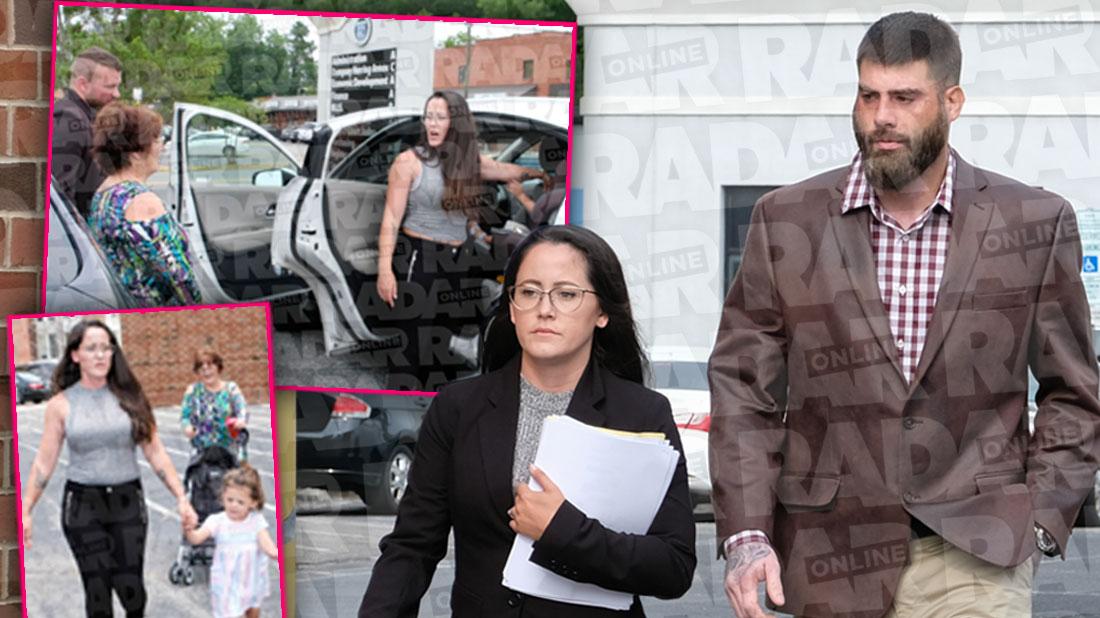 Jenelle Evans Screams At Her Mom And Grabs Ensley Outside Of Court 