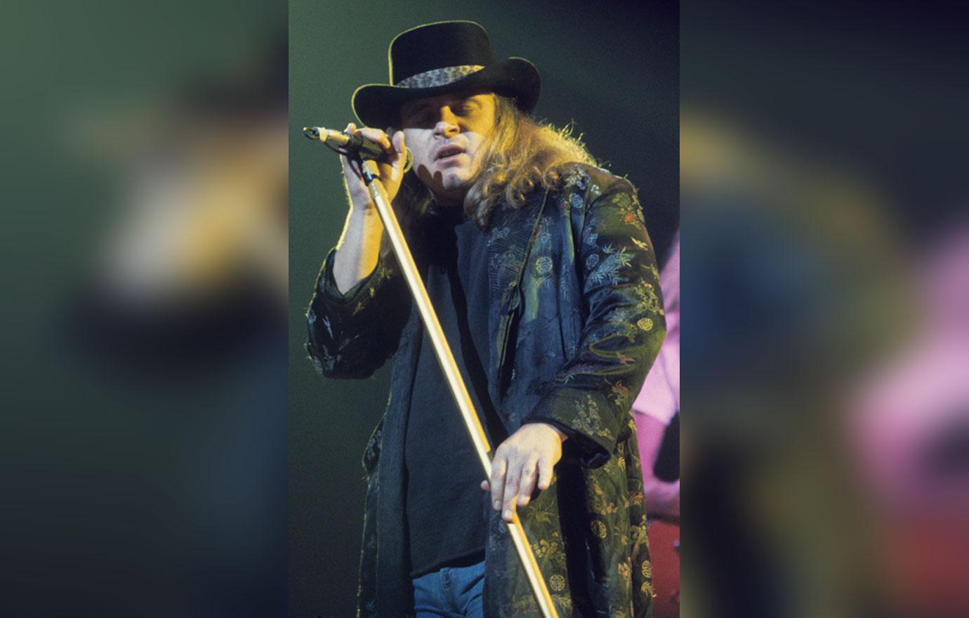 Ronnie Van Zant of Performing Live In New York in 1976.