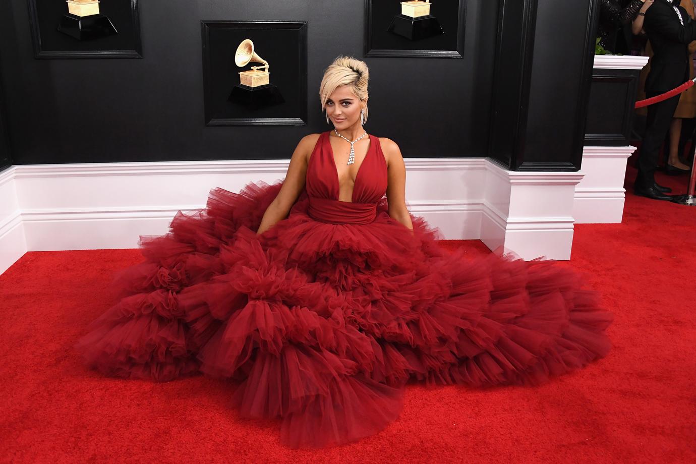 Grammys Wackiest Dresses Red Carpet Stars