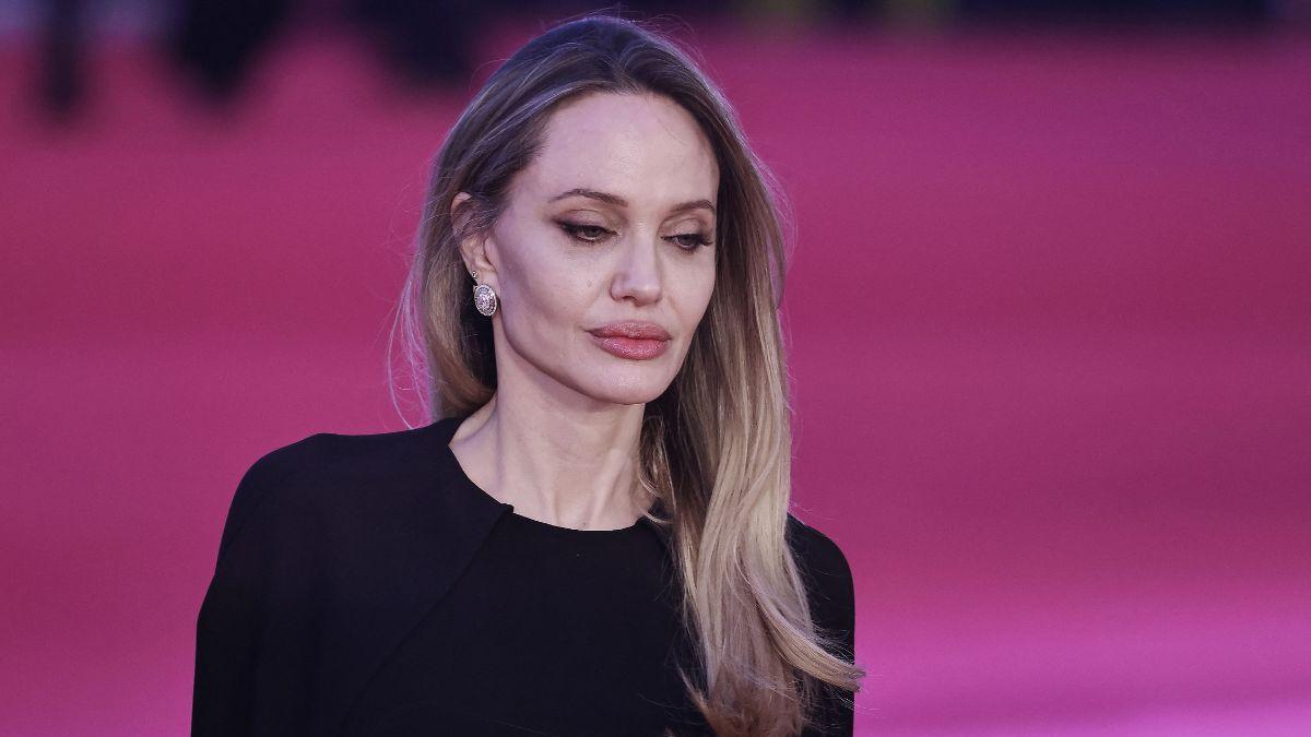 Photo of Angelina Jolie