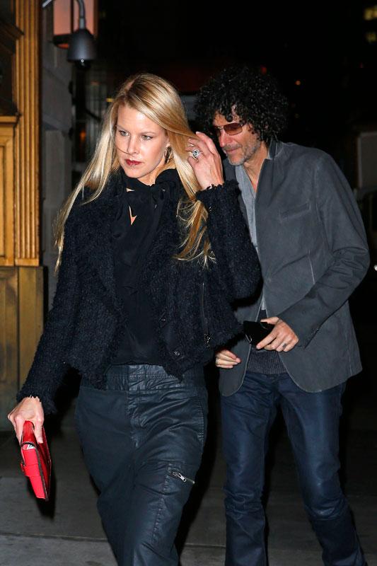 Howard Stern Wife Beth Ostrosky Photos