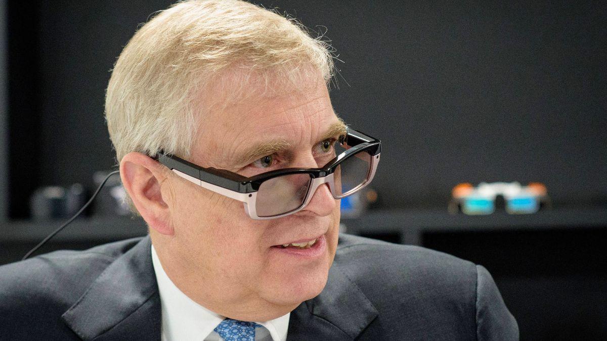 Photo of Andrew Windsor