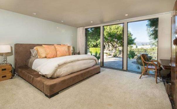 John Krasinski Emily Blunt New LA Home