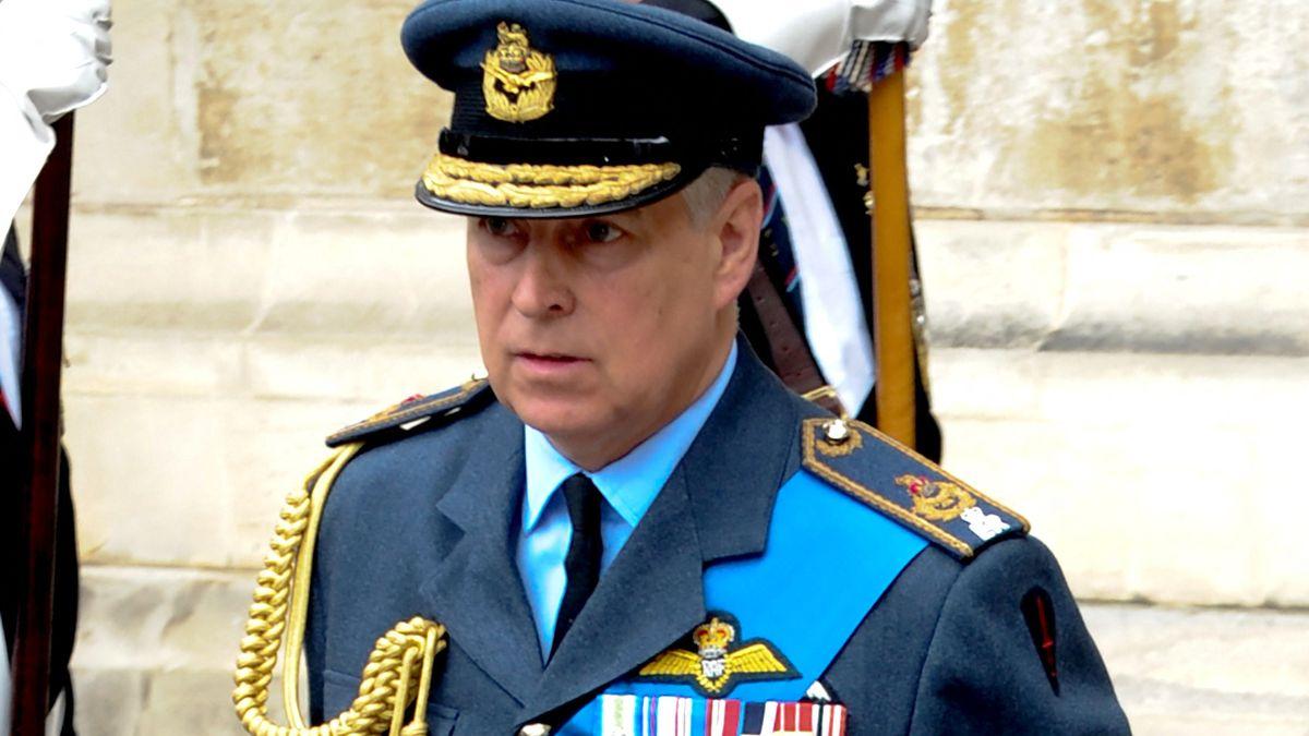 Photo of Andrew Windsor
