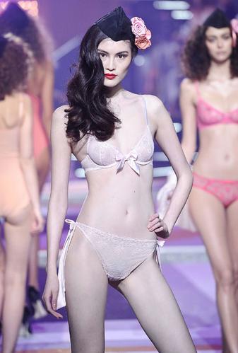 Nearly Naked Models At The Etam Fashion Show