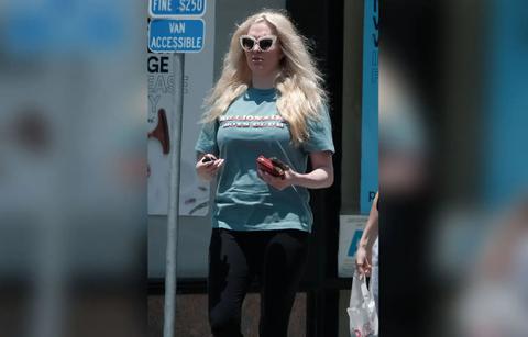 Erika Jayne Dished Out ,000 To Los Angeles Times, Years Before Magazine’s Bombshell Report Erika Jayne Dished Out ,000 To Los Angeles Times, Years Before Magazine’s Bombshell Report