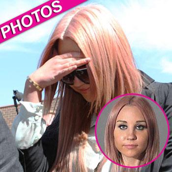 //amanda bynes leaves police station post