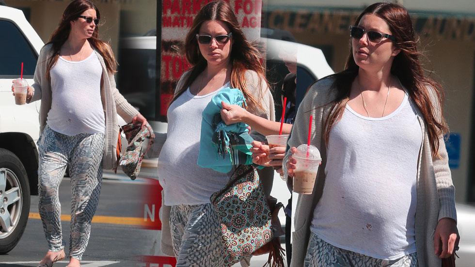 Jessica Biel Pregnant Beach Walk