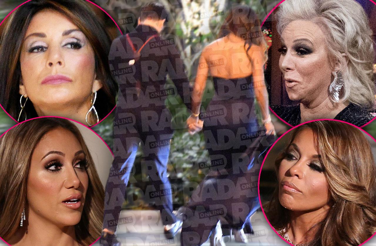 Teresa Giudice Caught RHONJ Cast Blindsided Scandal