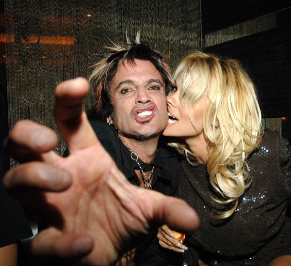 //pamela anderson tommy lee