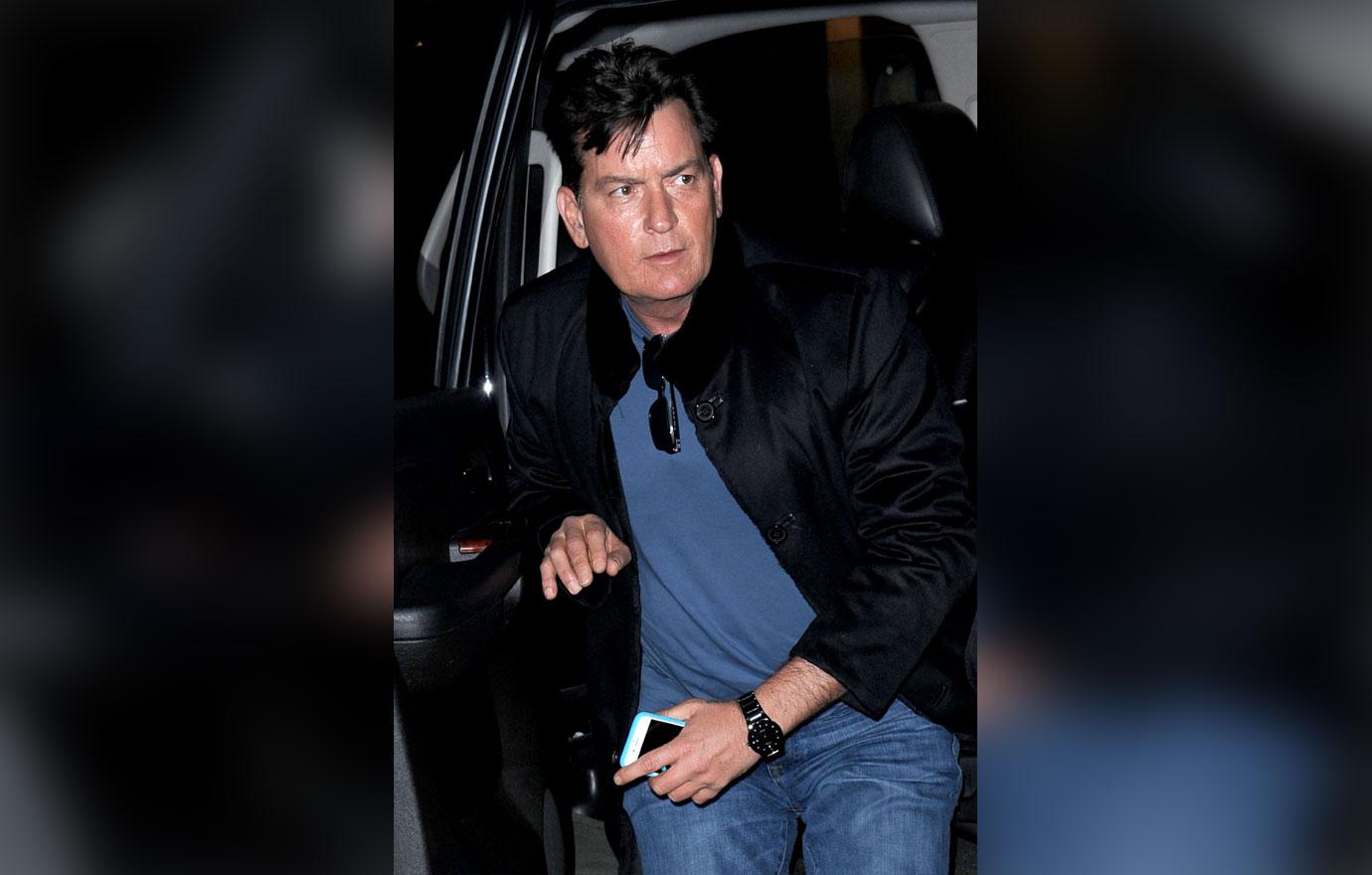 //Charlie sheen drug bust claims Mexico