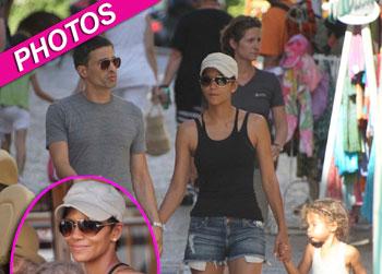 //halle berry spain splash