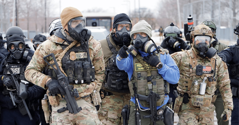 Photo of federal agents