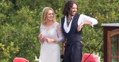 Russell Brand's Wife Standing By His Side After Sexual Assault Claims
