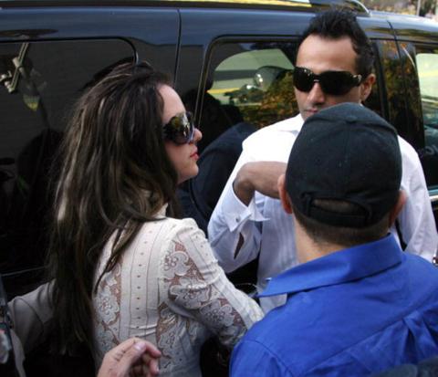 All the Rumors Details and Gossip Surrounding Britney Spears' Sex Tape