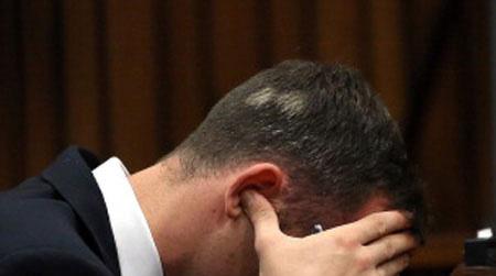 //oscar pistorius plugs ears pp