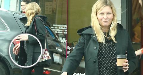 Kirsten Dunst Shows Off Baby Bump