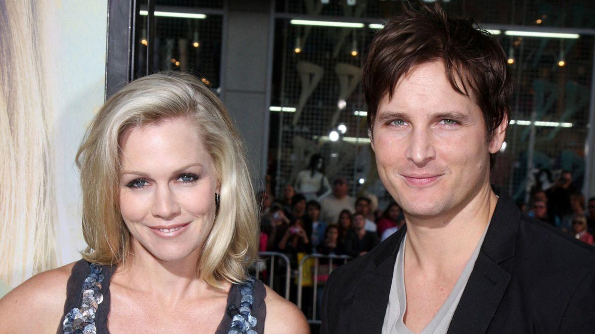 Photo of Jennie Garth and Peter Facinelli