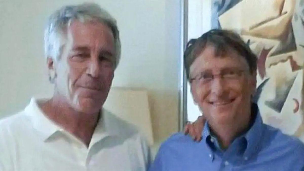 Photo of Jeffrey Epstein ad Bill Gates