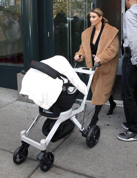 Kim Kardashian & North Step Out In New York