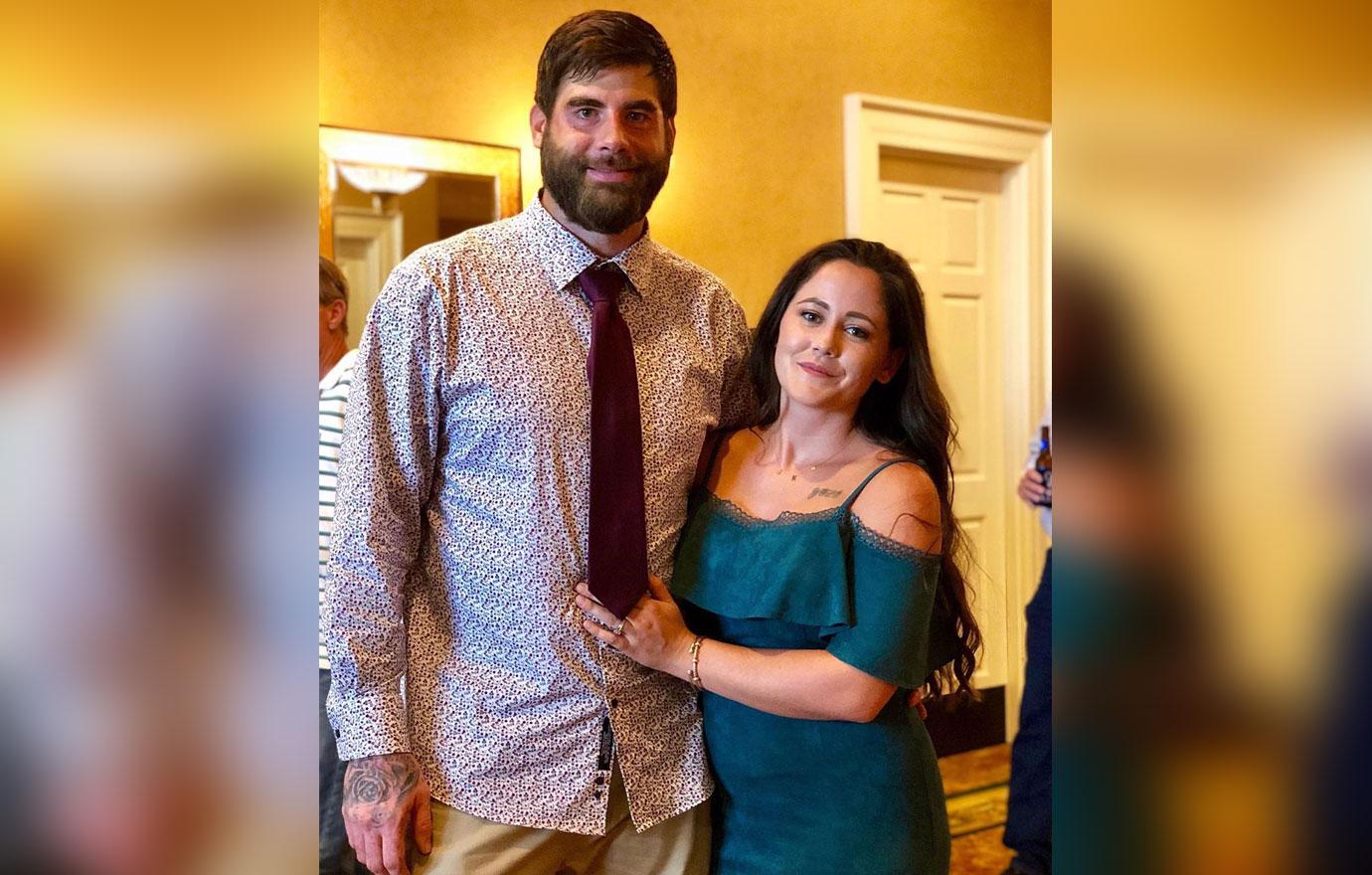 Jenelle Evans poses for a photo with David Eason.