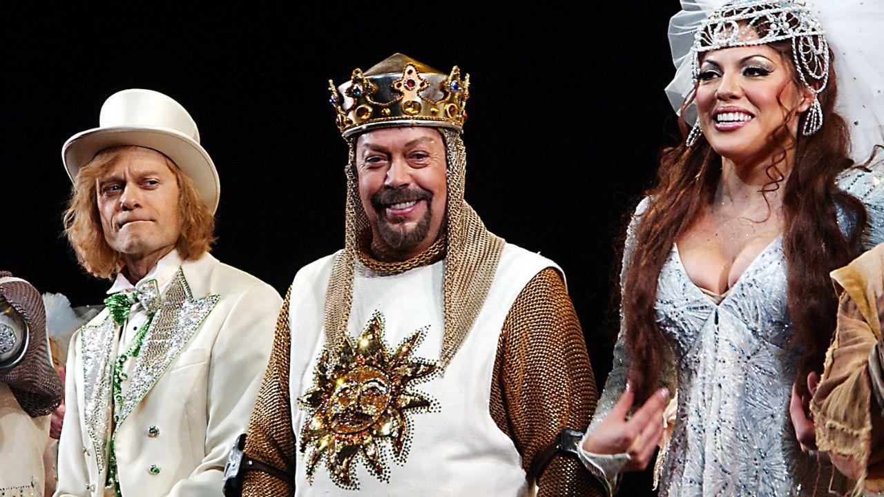 Photo of Tim Curry