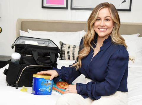 Shawn Johnson packs their baby bag with Enfamil Enspire