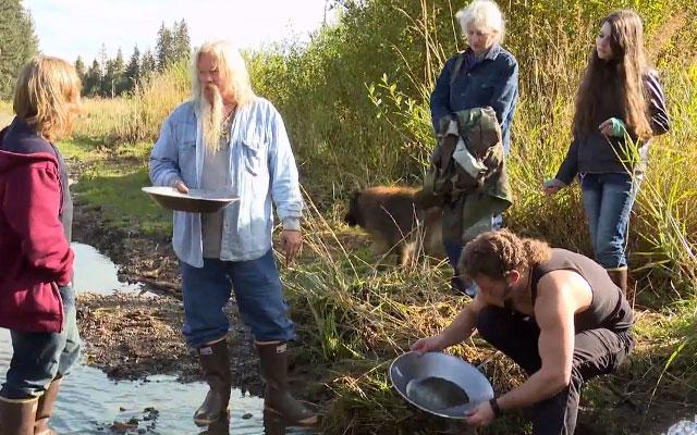 Billy Brown Alaskan Bush People Family Gold Mining