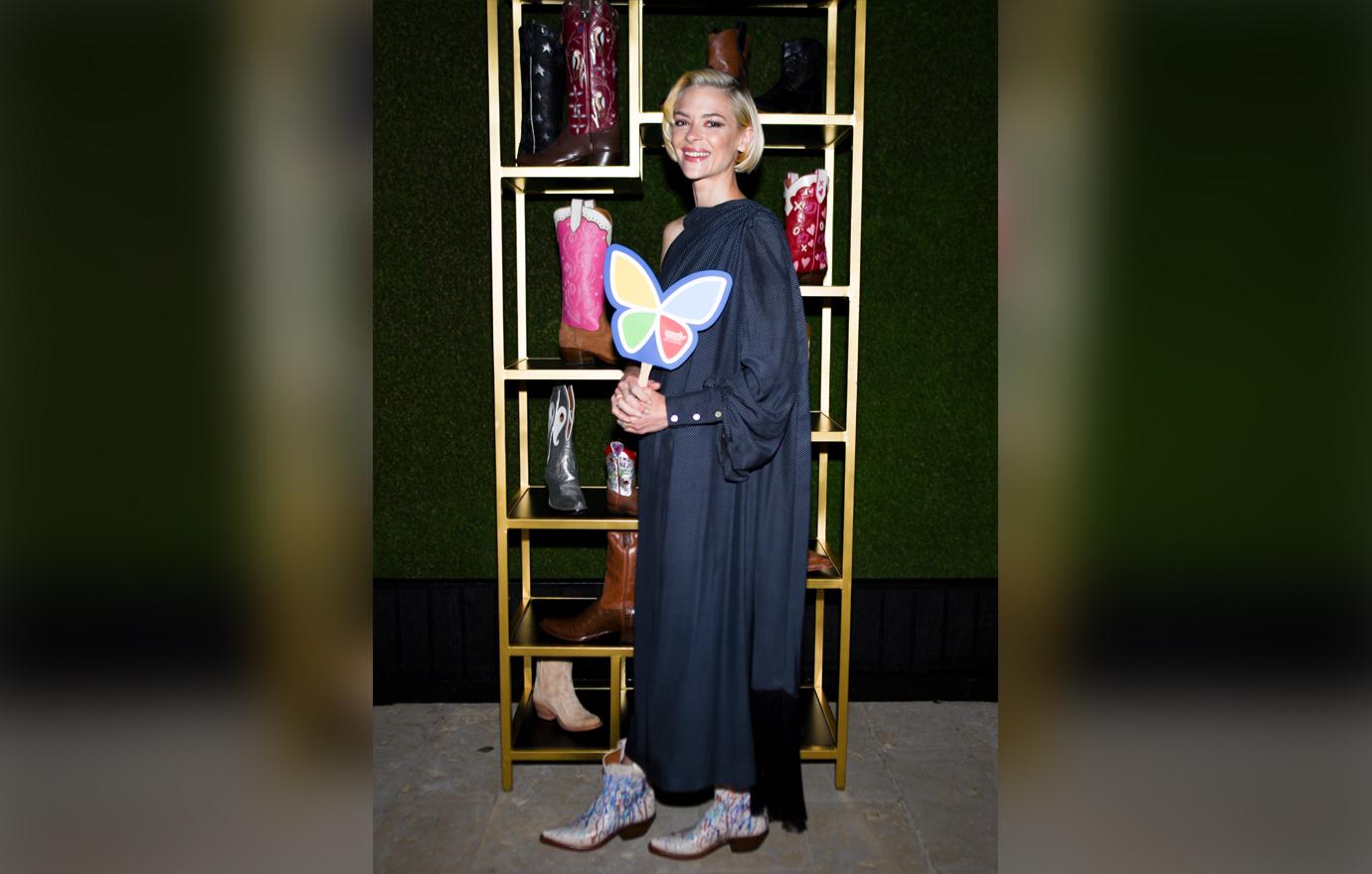 Jaime King Supports Miron Crosby