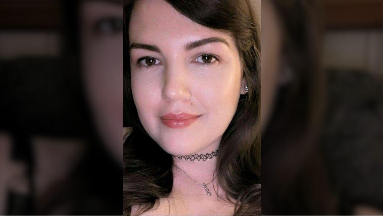 Sonia Exelby met Dwain Hall through a fetish website