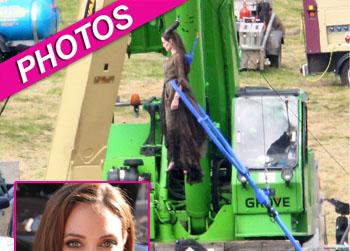 //anelina jolie stunts sn