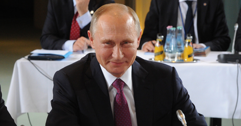 Putin 'Firebomb Attack' After Man Hurls Molotov Cocktail At Kremlin