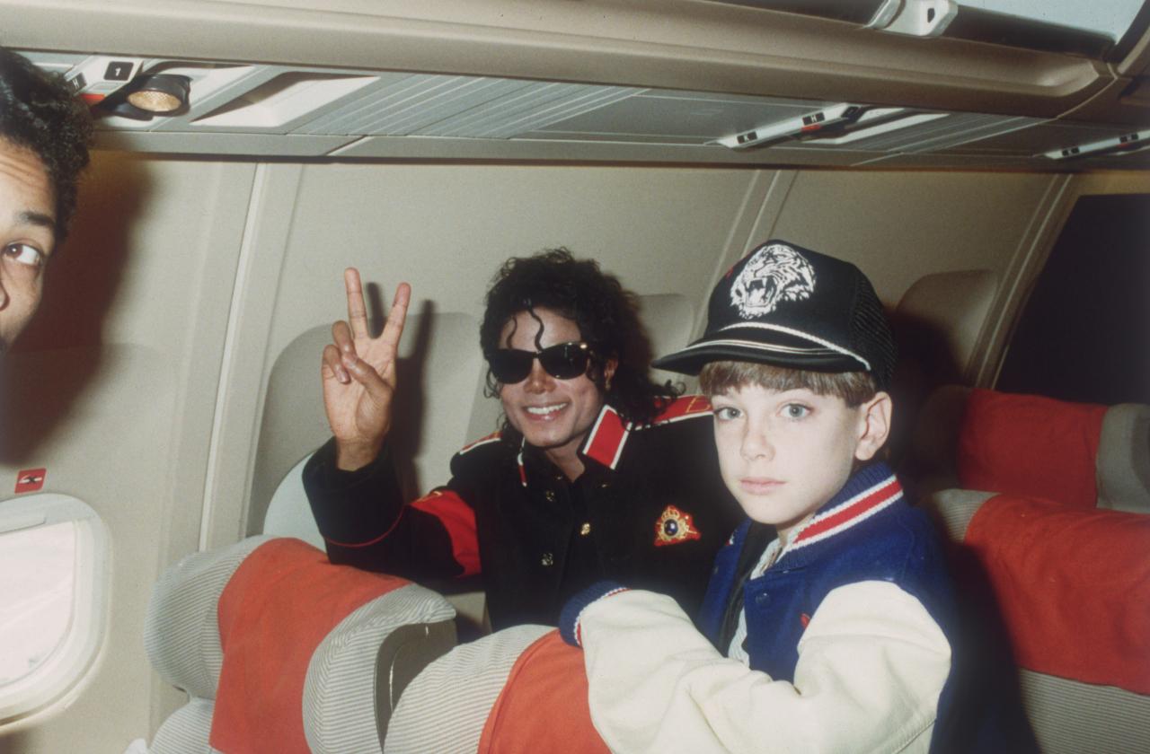 Michael Jackson on an airplane with an adolescent friend James Safechuck