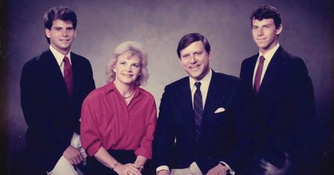 Graphic Menendez Brothers Crime Scene Photos Revisited: What They Reveal