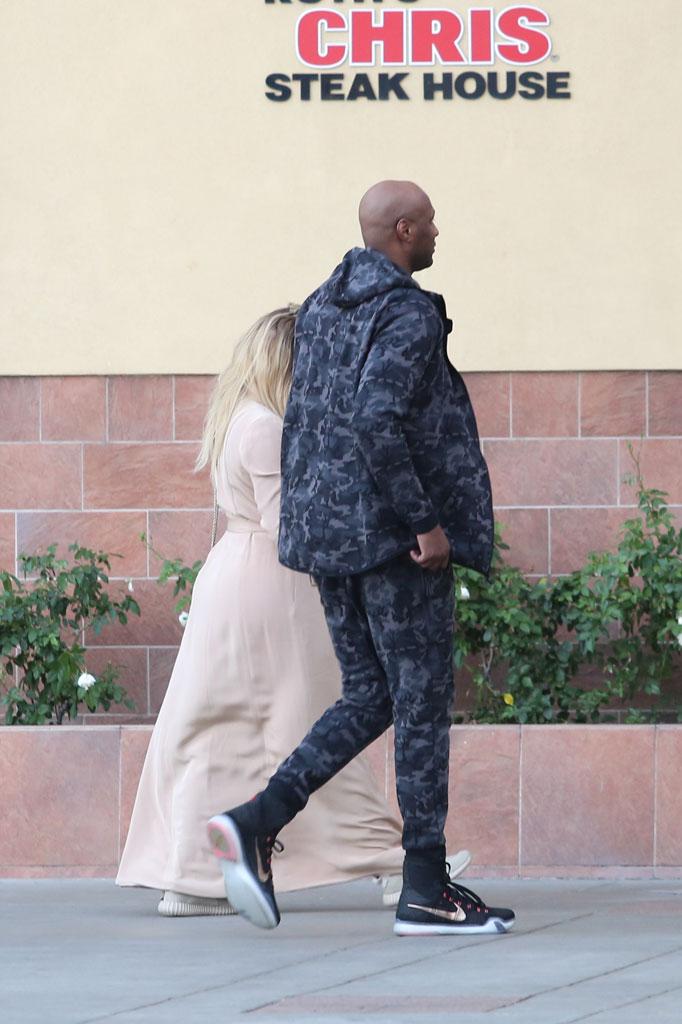 Lamar Odom Caught Boozing Hours After Dinner Date With Khloe Kardashian