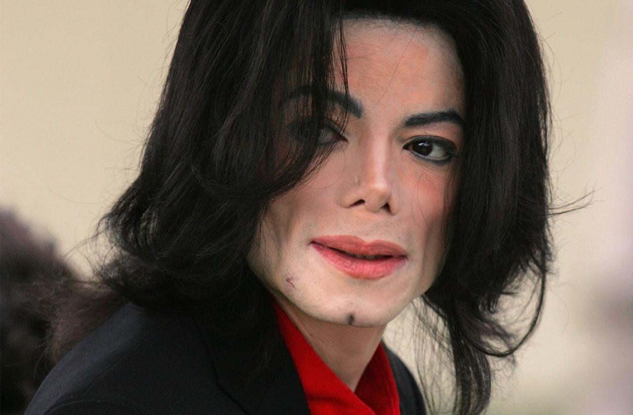 When Michael Jackson's Used & Dirty Underwear Was Sold For A