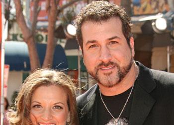 //joey fatone split