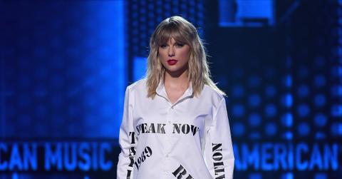 Taylor Swift Talks Label Drama For British Vogue