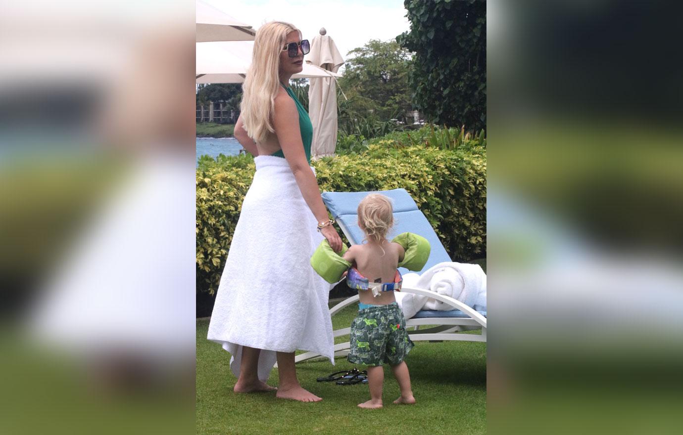 Tori Spelling With Son Beau Amid Financial Problems