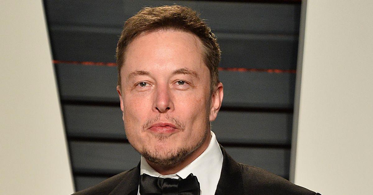 elon musk ex wife transgender daughter tweet drop last name