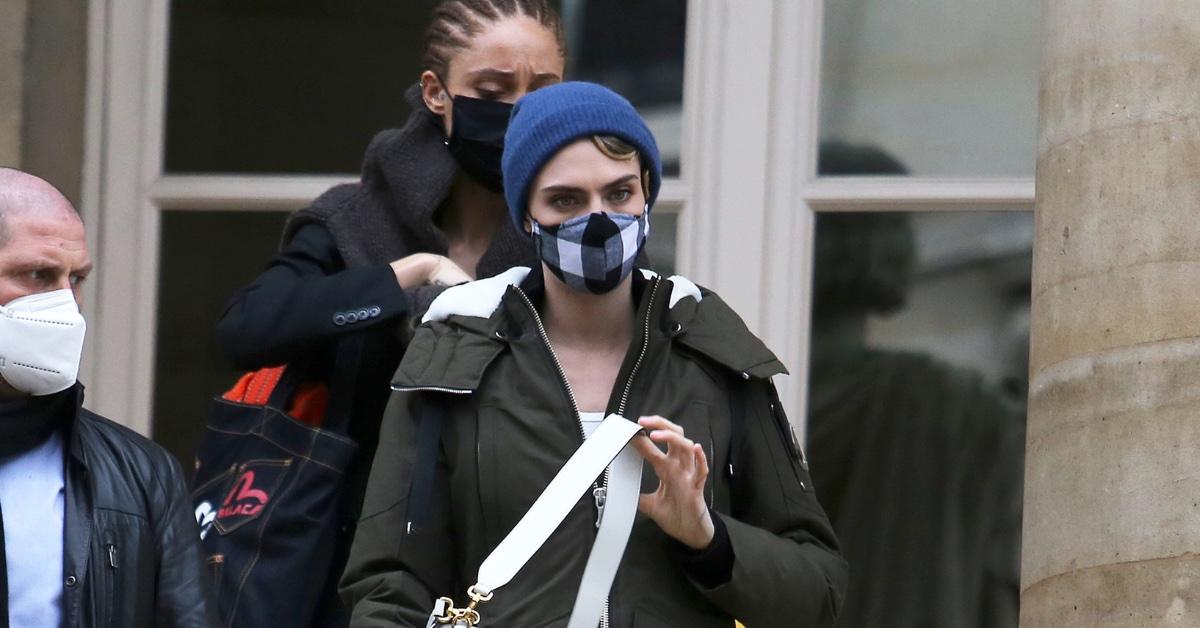 Cara Delevingne's Bizarre Behavior In LA Leaves Fans Befuddled